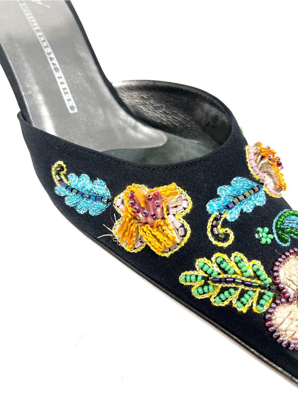 Vintage Giuseppe Zanotti Y2K Black Satin Beaded Flower Mules Kitten Heels 7.5 - Picture 9 of 10